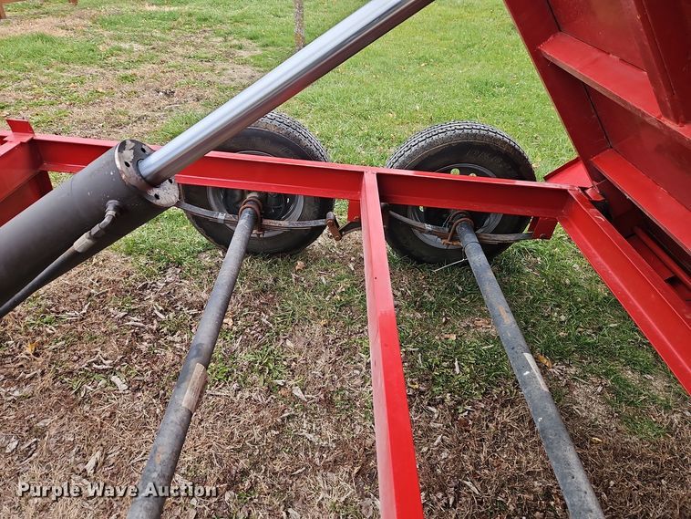 image for item EI8619 2014 Load Trail dump trailer