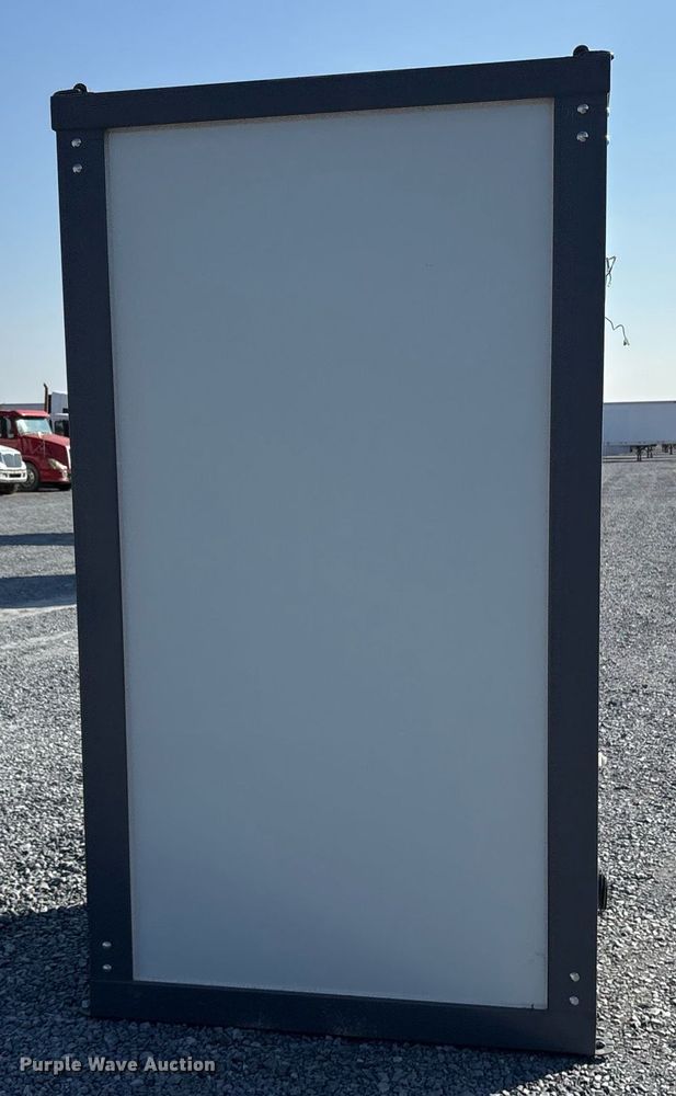 image for item EJ3219 Portable restroom