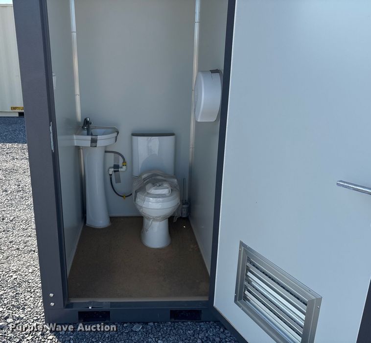 image for item EJ3219 Portable restroom