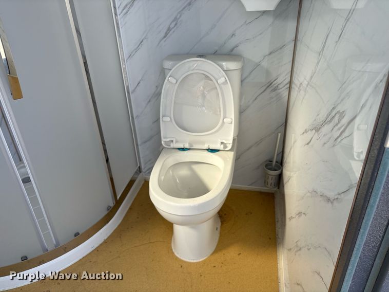 image for item EJ3221 Portable restroom