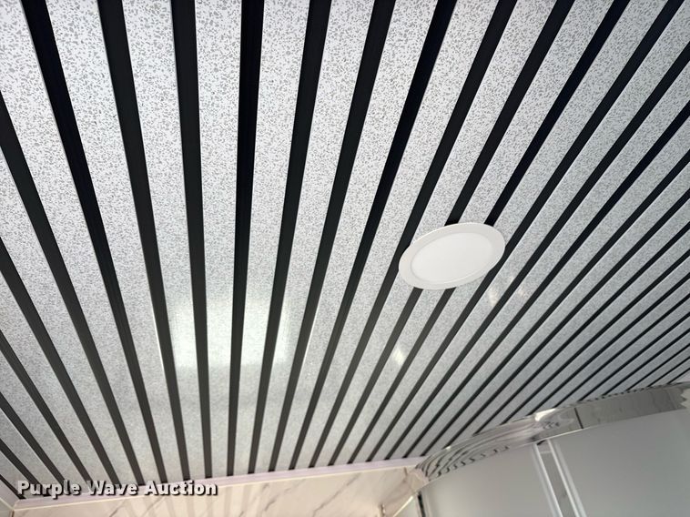 image for item EJ3221 Portable restroom