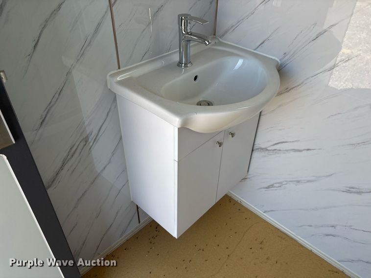 image for item EJ3221 Portable restroom