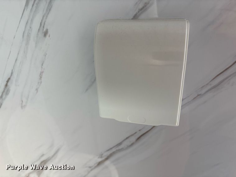 image for item EJ3221 Portable restroom