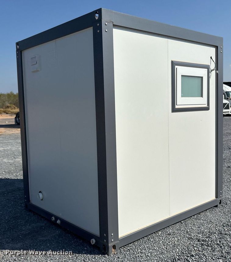 image for item EJ3222 Portable restroom
