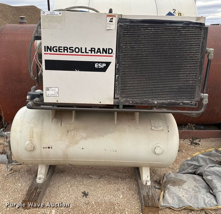 image for item EJ3316 Ingersoll-Rand EP-25 air compressor