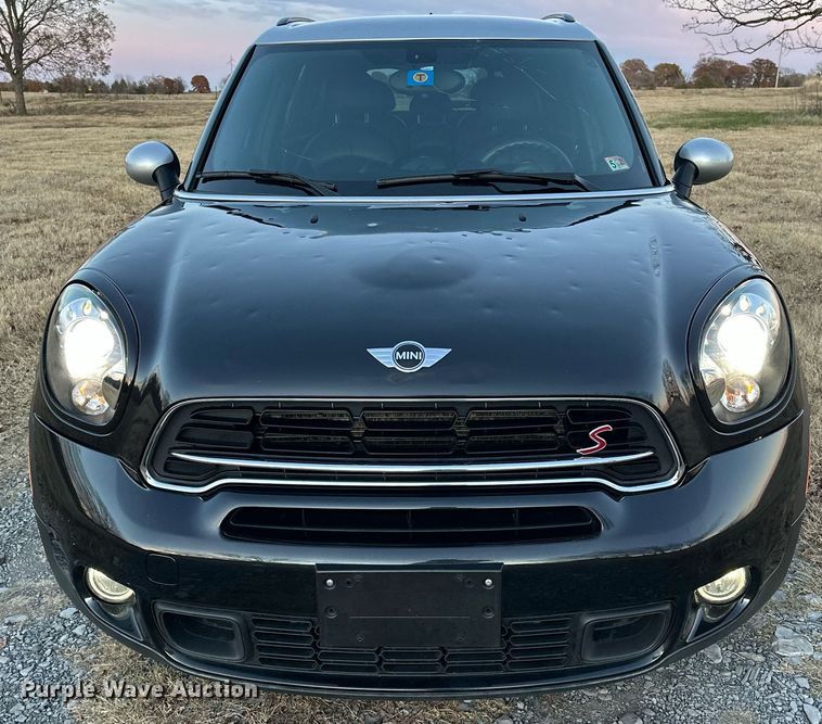 image for item EJ5217 2016 Mini Cooper Countryman S 