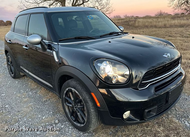 image for item EJ5217 2016 Mini Cooper Countryman S 
