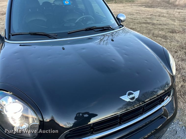 image for item EJ5217 2016 Mini Cooper Countryman S 