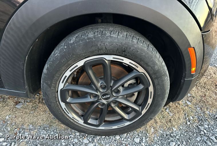 image for item EJ5217 2016 Mini Cooper Countryman S 