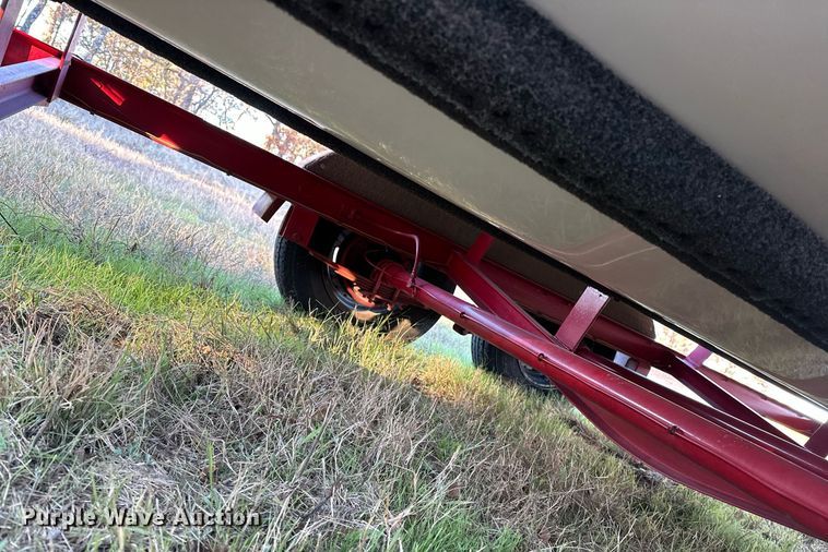 image for item EJ5218 1999 Chris Craft Sport Deck boat