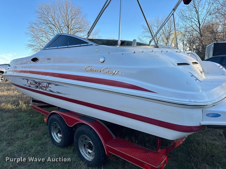 image for item EJ5218 1999 Chris Craft Sport Deck boat