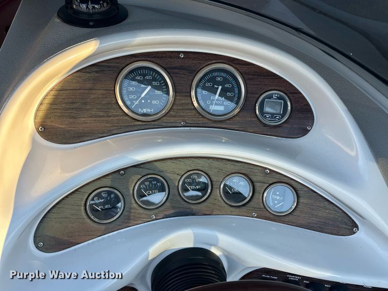 image for item EJ5218 1999 Chris Craft Sport Deck boat