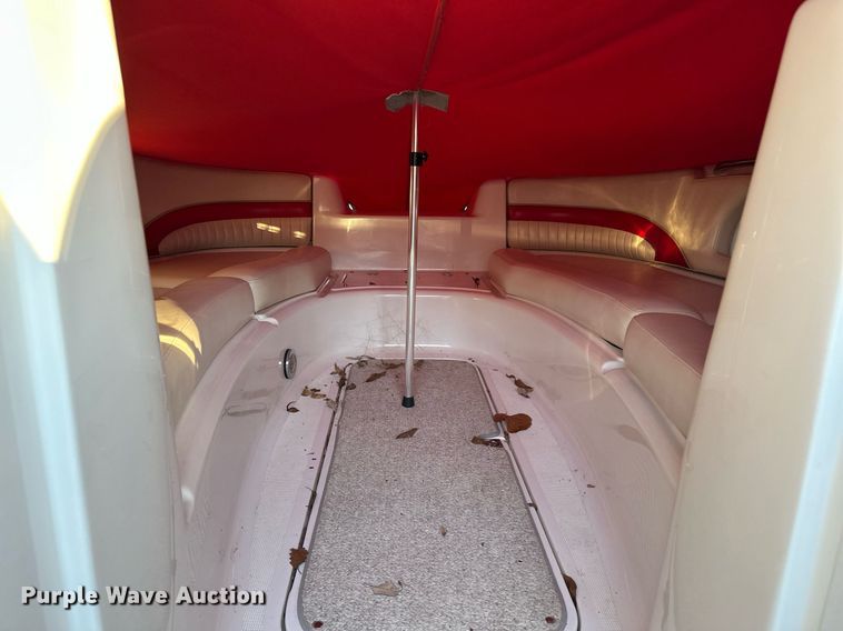 image for item EJ5218 1999 Chris Craft Sport Deck boat