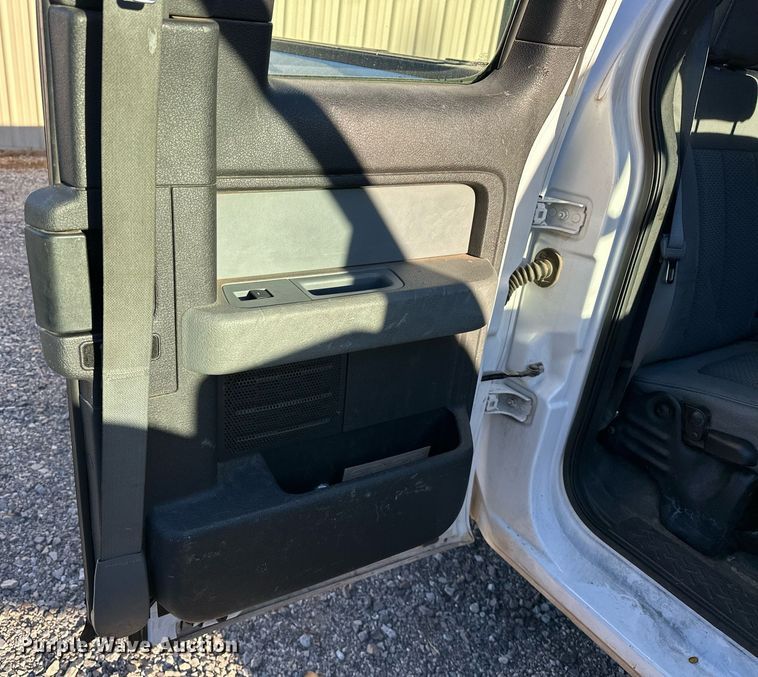 image for item EJ5248 2014 Ford F150 SuperCab pickup truck