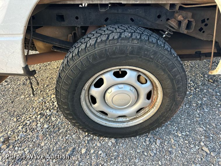 image for item EJ5248 2014 Ford F150 SuperCab pickup truck