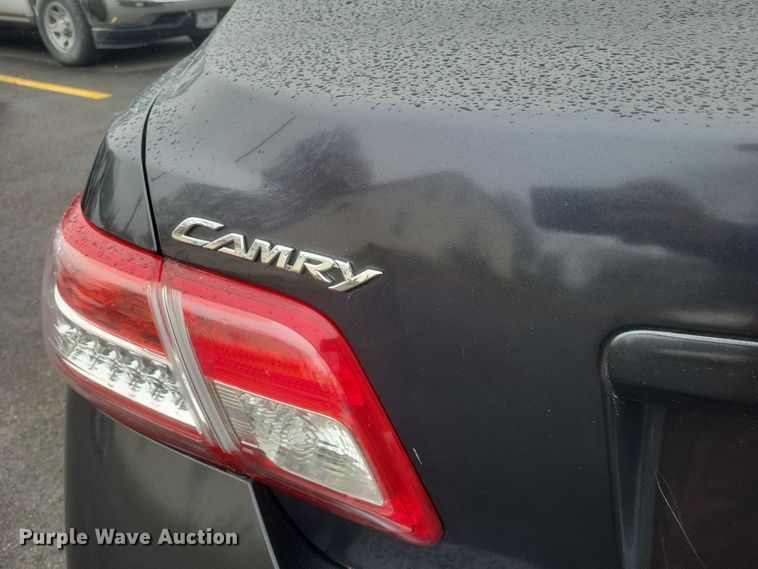 image for item EJ8123 2011 Toyota Camry 