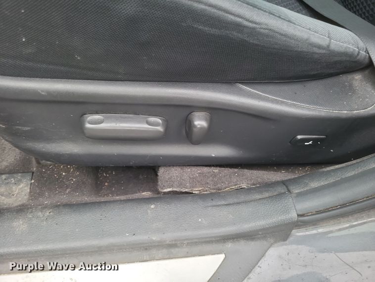 image for item EJ8123 2011 Toyota Camry 