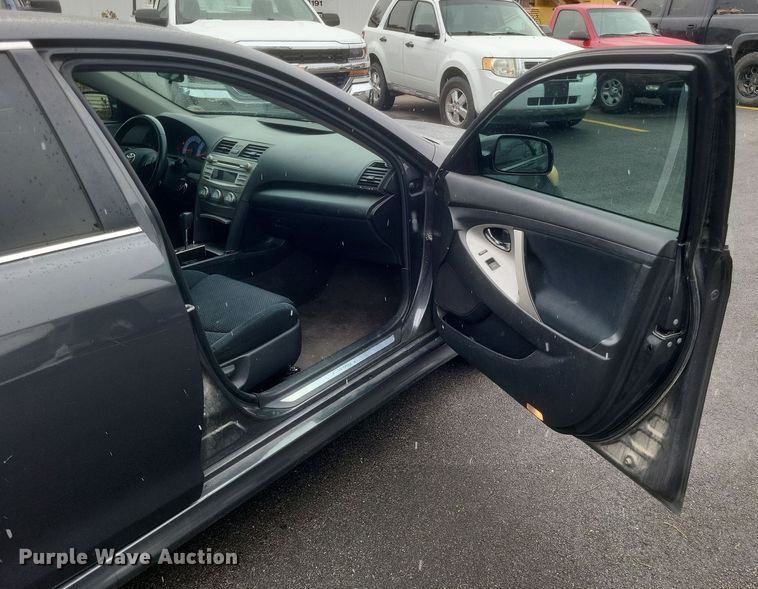 image for item EJ8123 2011 Toyota Camry 