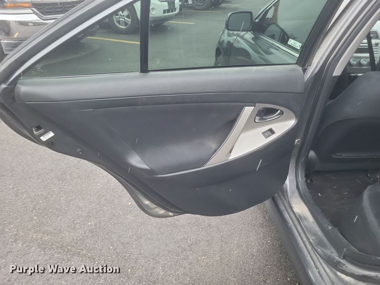 image for item EJ8123 2011 Toyota Camry 