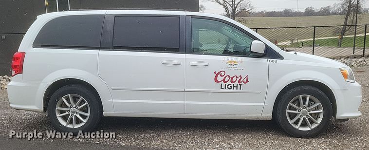 image for item EJ8128 2016 Dodge  Grand Caravan SXT van