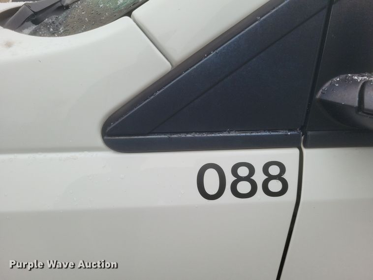 image for item EJ8128 2016 Dodge  Grand Caravan SXT van