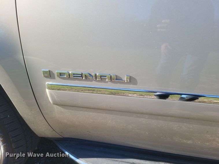 image for item EJ8129 2009 GMC  Yukon  SUV