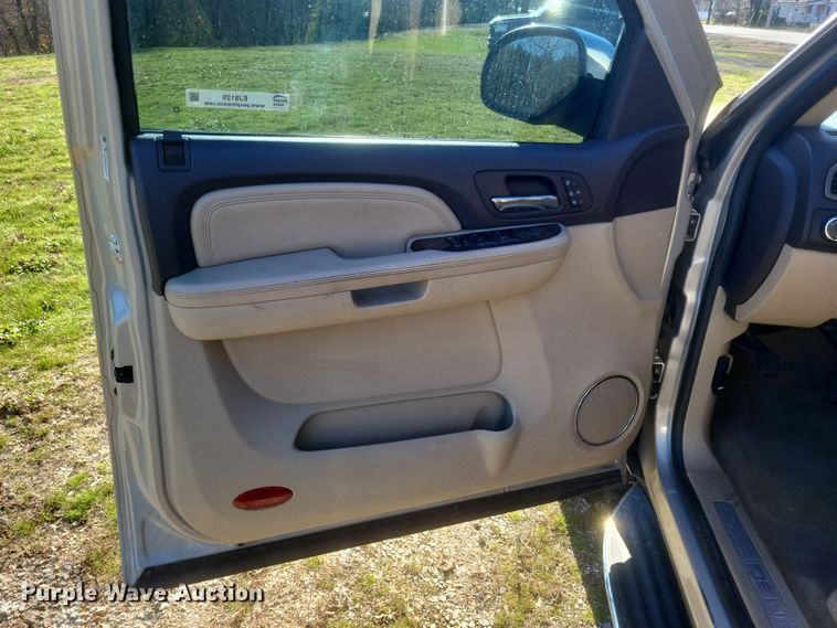 image for item EJ8129 2009 GMC  Yukon  SUV