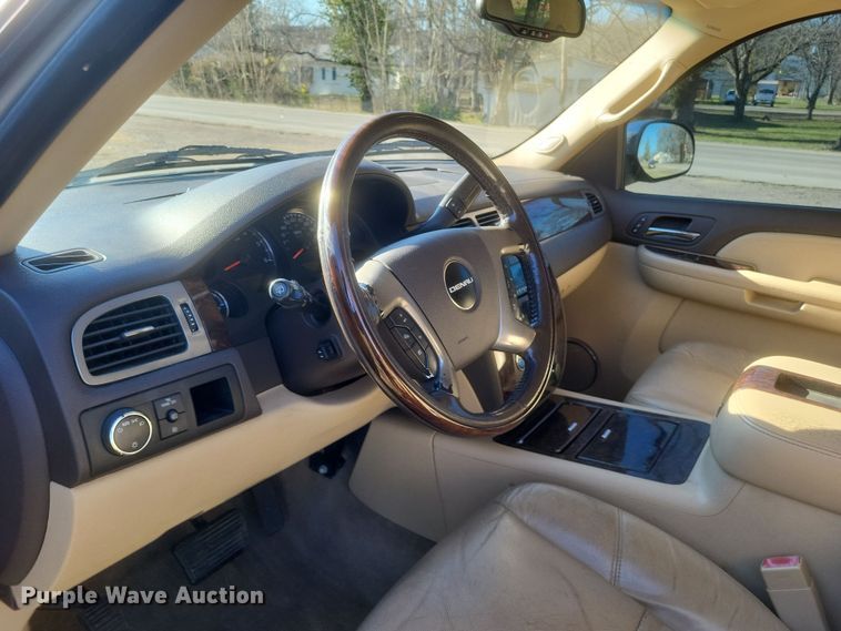 image for item EJ8129 2009 GMC  Yukon  SUV