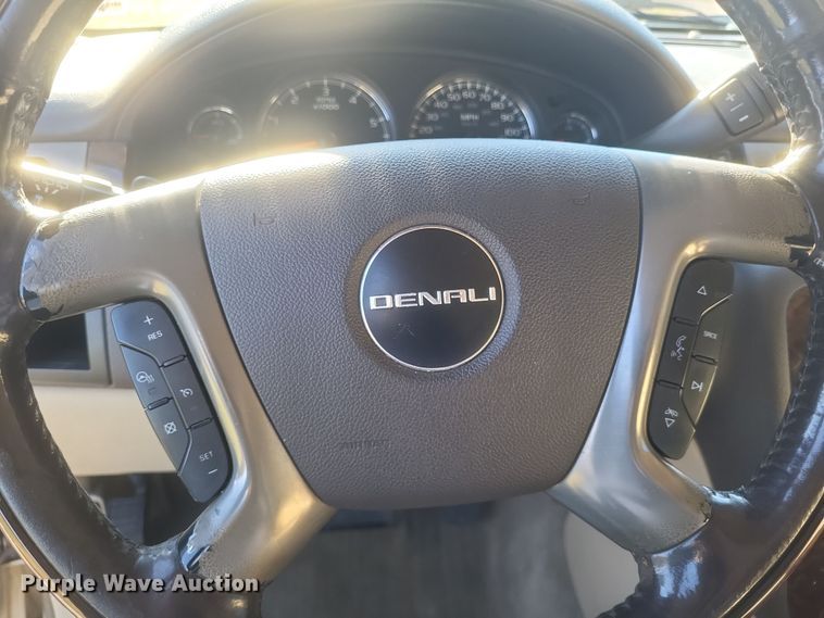 image for item EJ8129 2009 GMC  Yukon  SUV