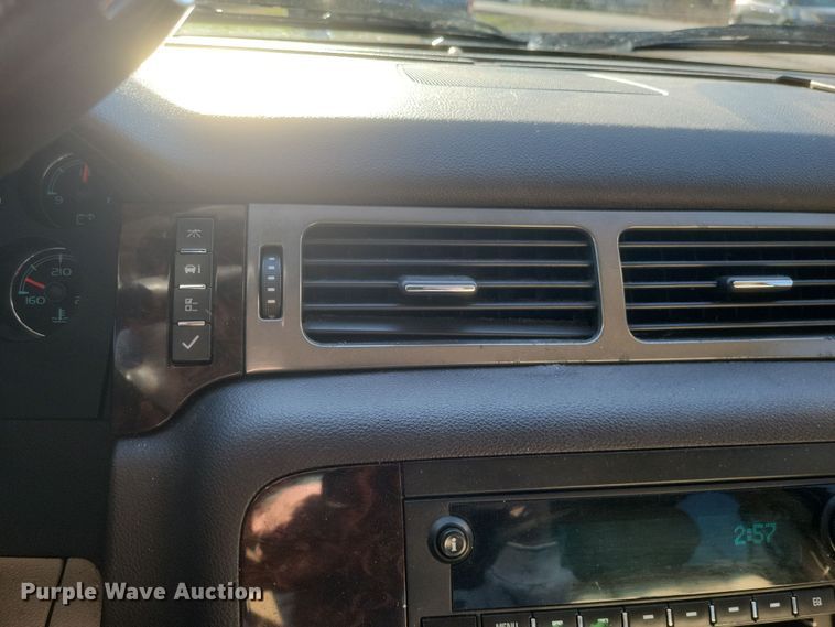 image for item EJ8129 2009 GMC  Yukon  SUV