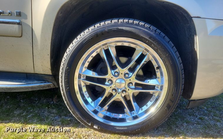 image for item EJ8129 2009 GMC  Yukon  SUV