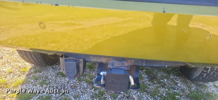 image for item EJ8130 2012 Jeep Liberty SUV