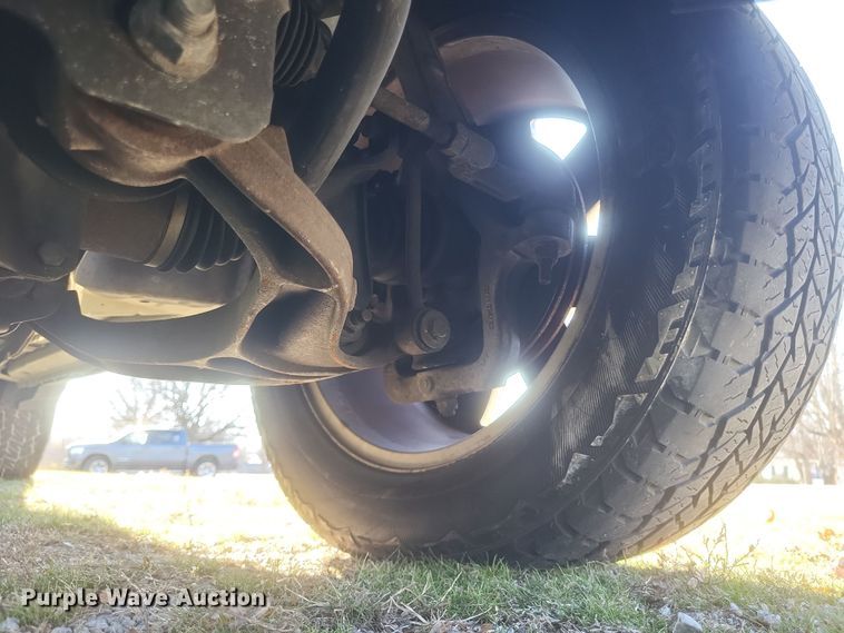 image for item EJ8130 2012 Jeep Liberty SUV