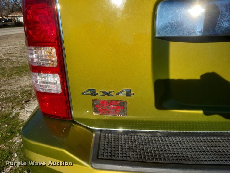 image for item EJ8130 2012 Jeep Liberty SUV