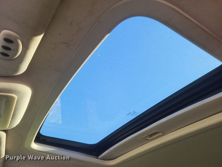 image for item EJ8130 2012 Jeep Liberty SUV