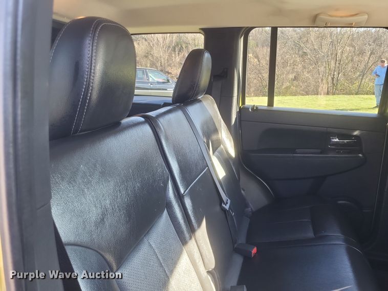 image for item EJ8130 2012 Jeep Liberty SUV