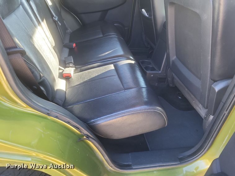 image for item EJ8130 2012 Jeep Liberty SUV