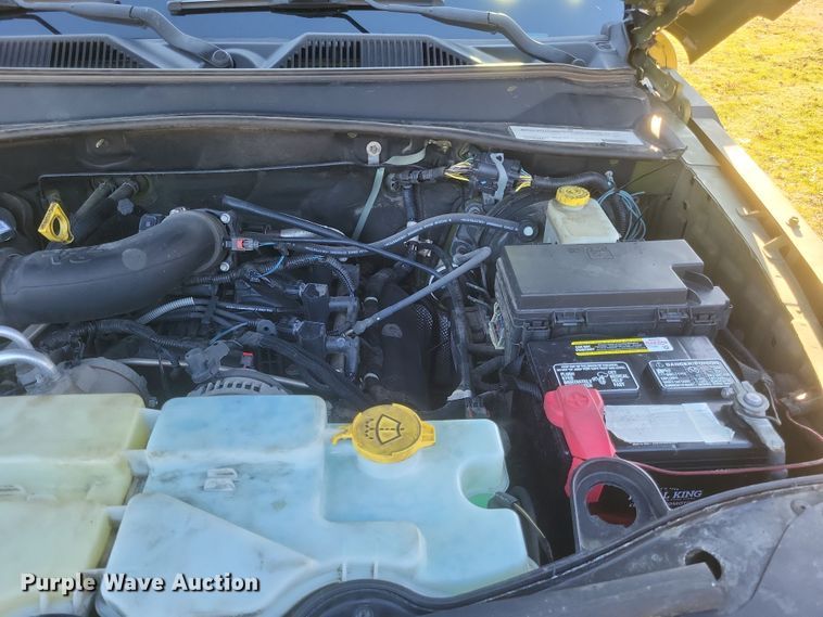 image for item EJ8130 2012 Jeep Liberty SUV