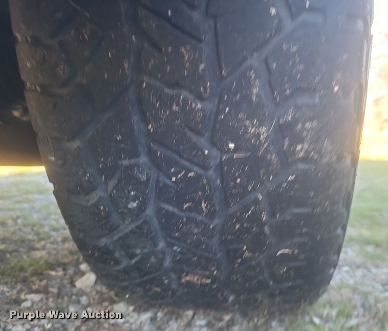 image for item EJ8130 2012 Jeep Liberty SUV