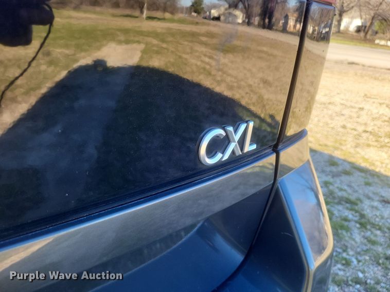 image for item EJ8132 2003 Buick  Rendezvous SUV