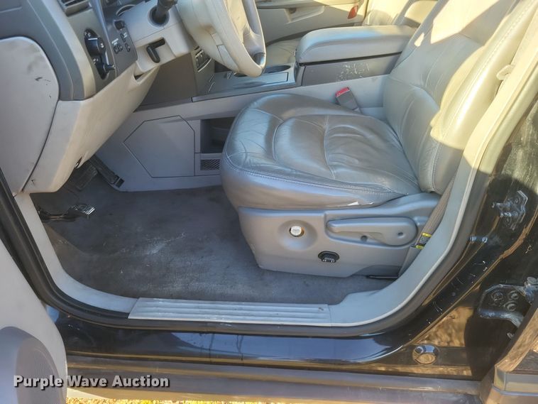 image for item EJ8132 2003 Buick  Rendezvous SUV