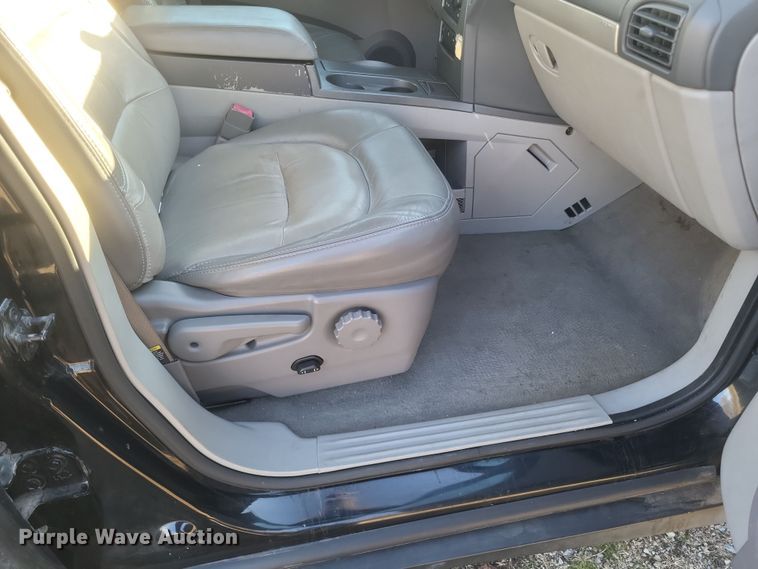 image for item EJ8132 2003 Buick  Rendezvous SUV