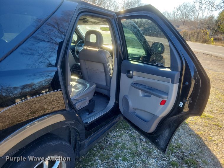 image for item EJ8132 2003 Buick  Rendezvous SUV