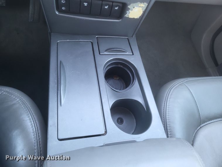 image for item EJ8132 2003 Buick  Rendezvous SUV