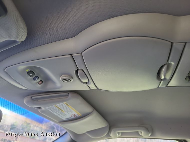 image for item EJ8132 2003 Buick  Rendezvous SUV