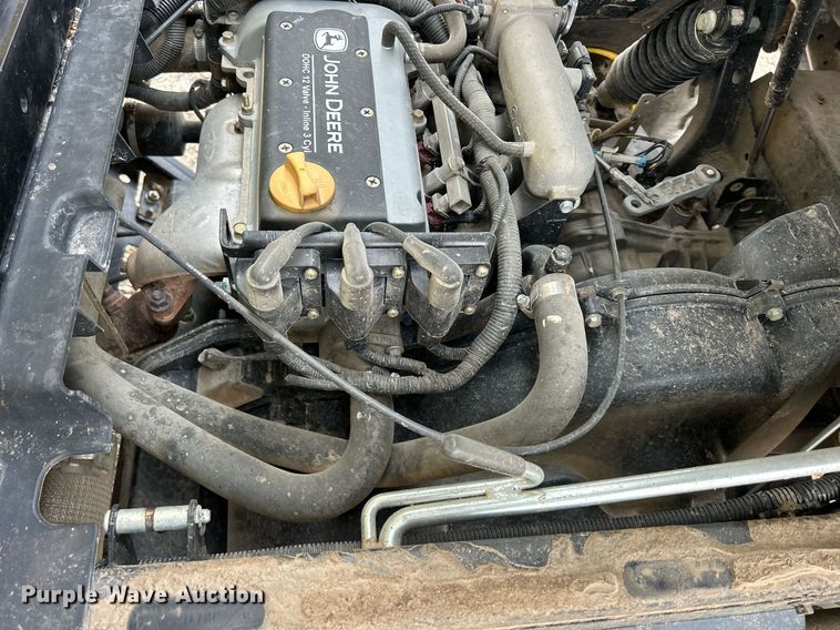 image for item EJ8143 2014 John Deere  Gator 825 utility vehicle