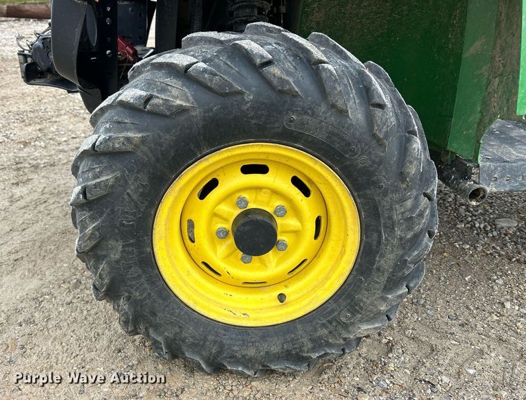 image for item EJ8143 2014 John Deere  Gator 825 utility vehicle