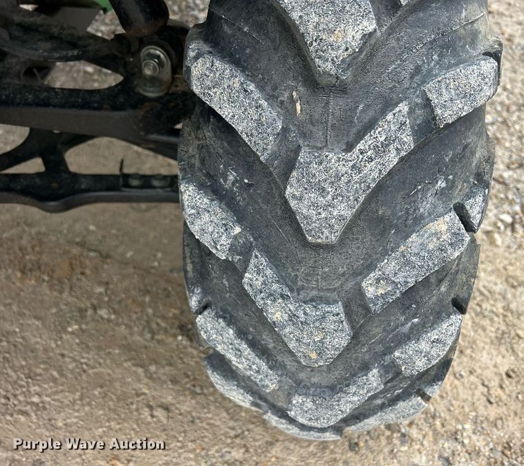 image for item EJ8143 2014 John Deere  Gator 825 utility vehicle