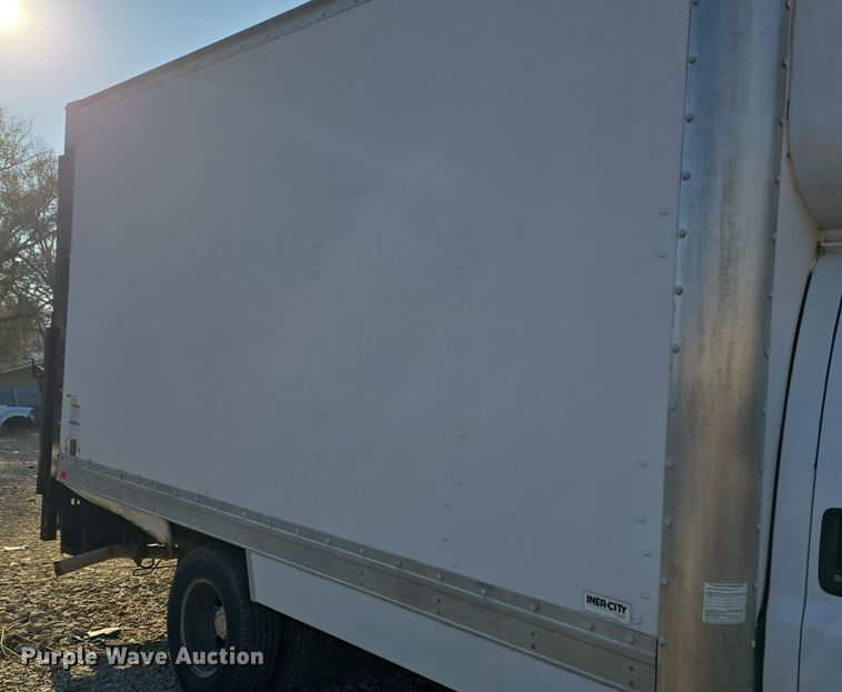 image for item EK2479 Supreme E0302610 box bed