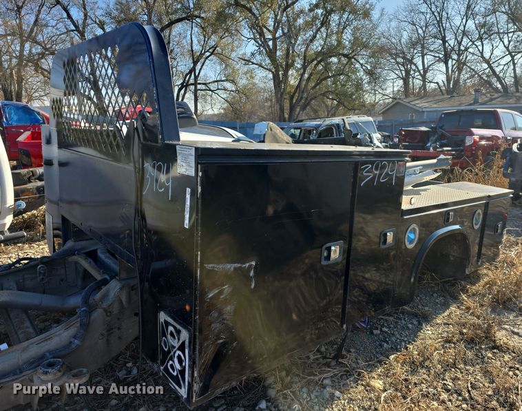 image for item EK2480 2014 Knapheide PGND-116A flatbed